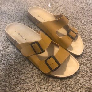 Xertia sandals NEVER BEEN WORN